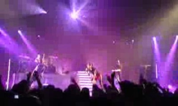 Superbus - Addictions Zenith Saint Etienne HQ