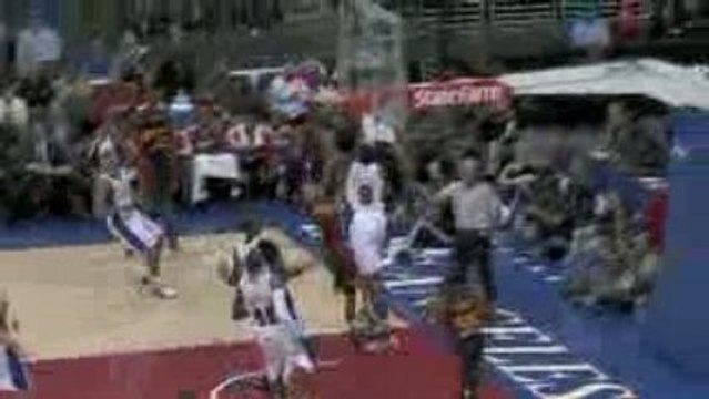 NBA tephen Curry drives through the defense; he gets fouled