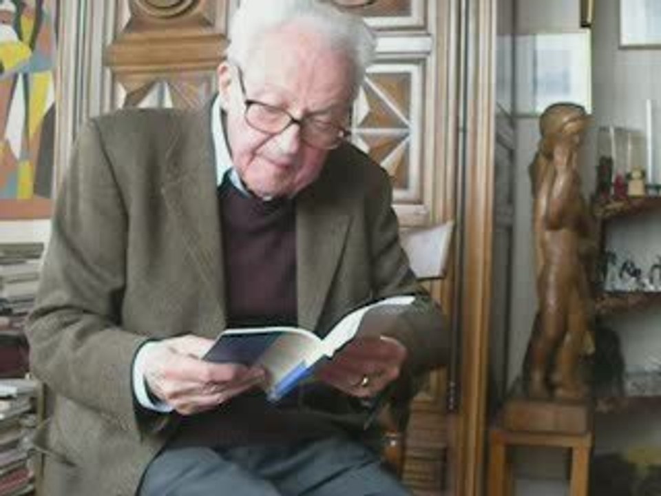 Yves Cosson lit deux poèmes