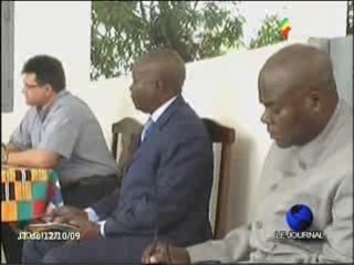 A. P. Koussoud Mavoungou reçoit la délégation de TLC Congo