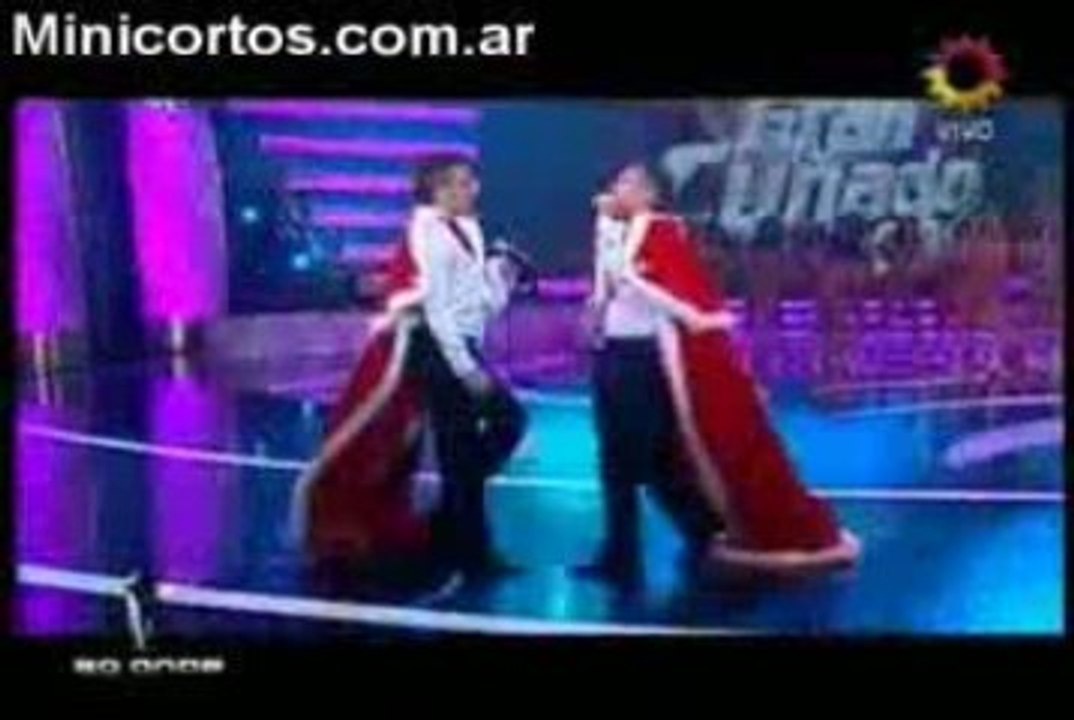 Martín Bossi como Mauricio en derecho a replica