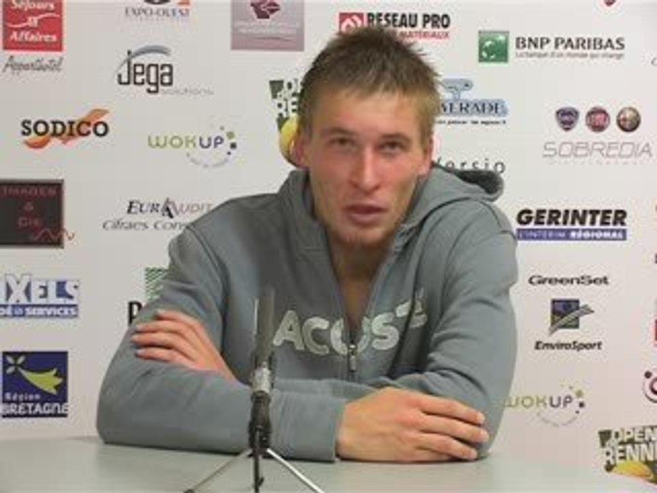 Alexander Sidorenko dans la douleur
