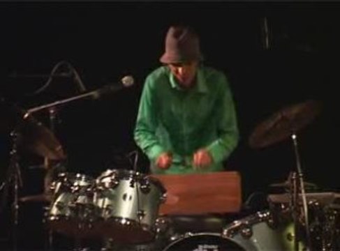 Akpé Motion & Alain Brunet Magic Wood Box Partir de Rien