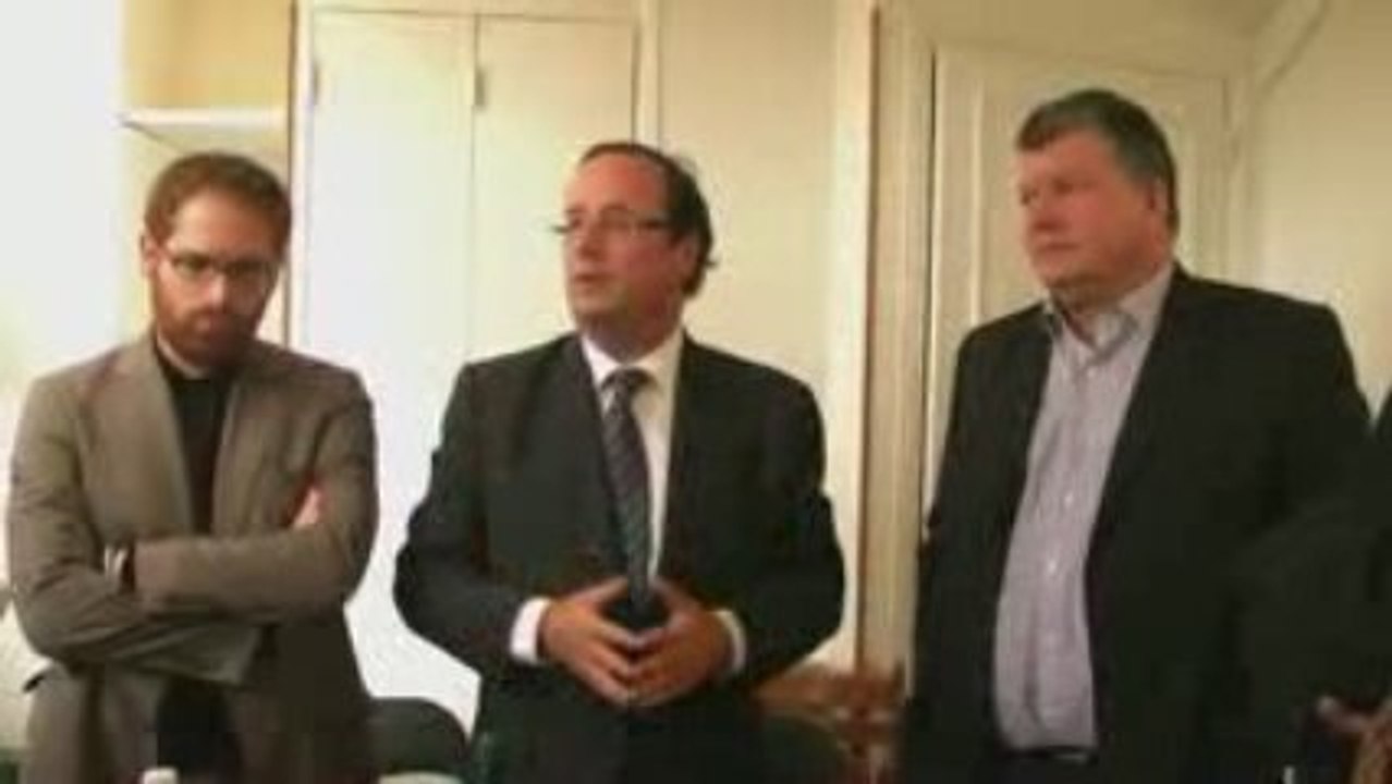 Hollande à Poissy Partie 3