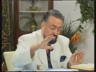 AYIN BOMBALANMASINA KURAN'DA İŞARET