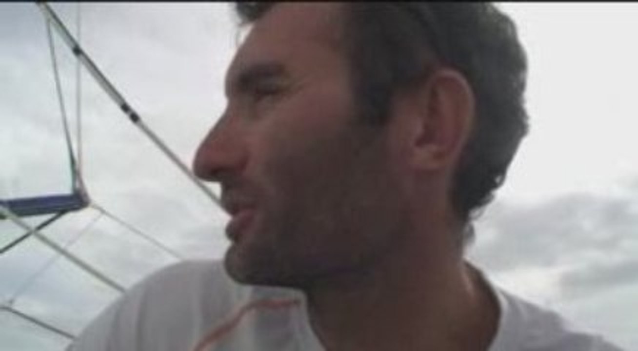 Michel Desjoyeaux et Jérémie Beyou à l'entrainement