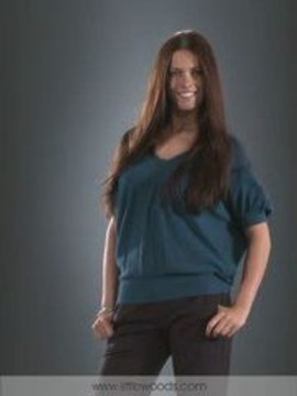 South - V-NECK SHORT SLEEVE BATWING