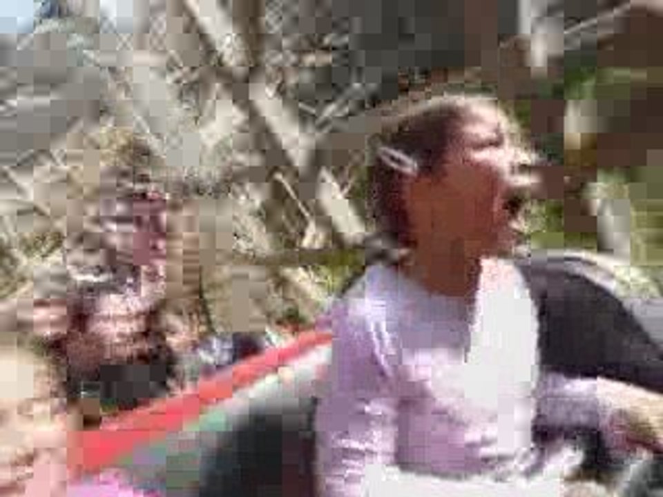 MELISSA et MAÉVA sur "le tonnerre de ZEUS" mdrrrrrrrr