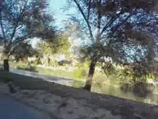 Carcassonne bord de l'Aude en vélo