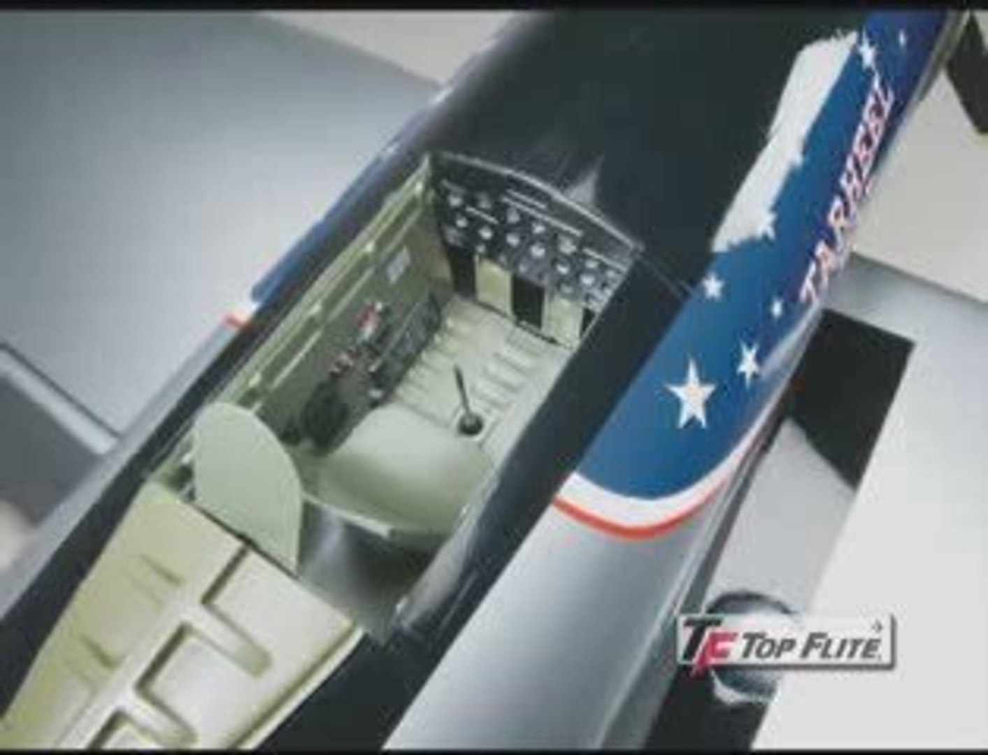 Top Flite Giant P-47 Thunderbolt ARF - video Dailymotion