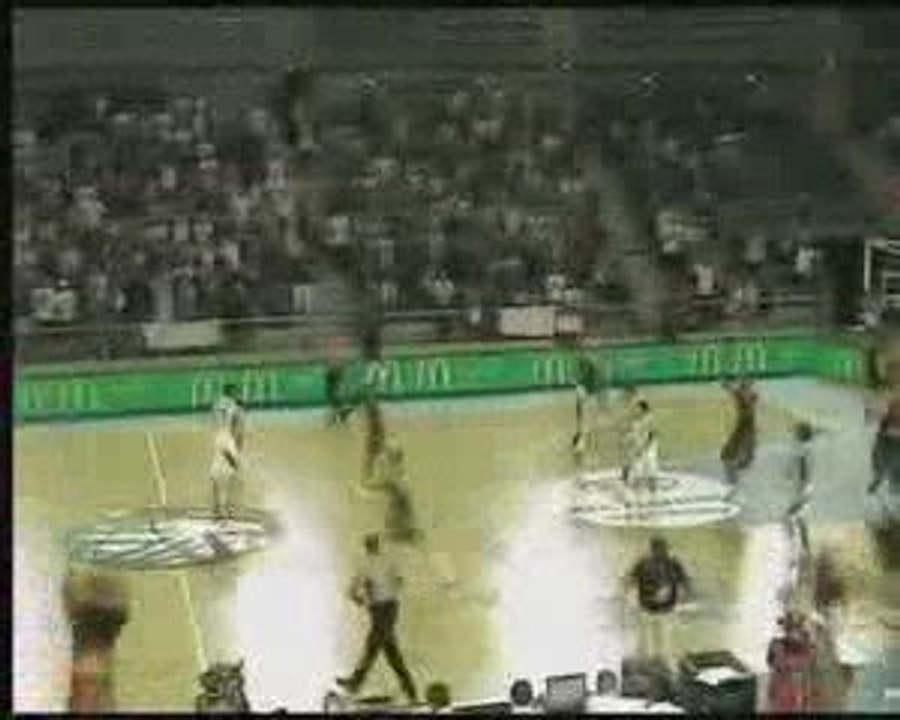 Mael Lebrun France U18 Dunk