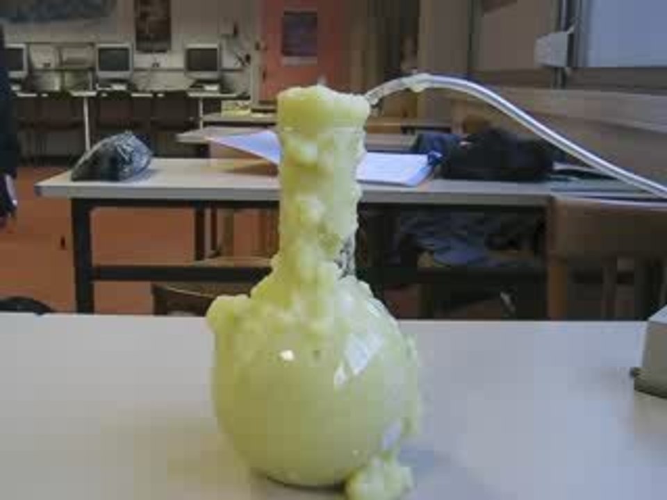 Modélisation d'une éruption explosive: vidéo 02