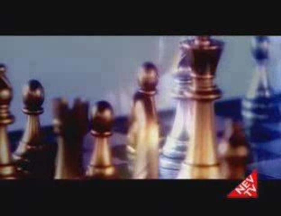 Esra Kahraman - Cesaretin Varmi Aska Klip H.Q.