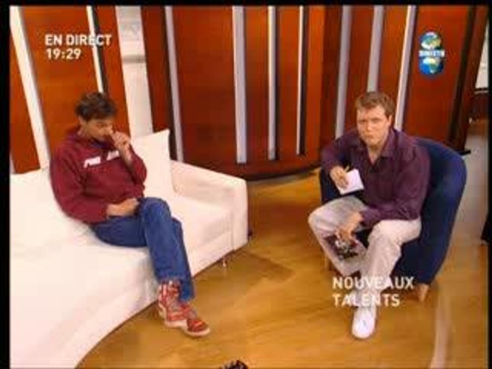 Didier Super - Interview sur Direct 8