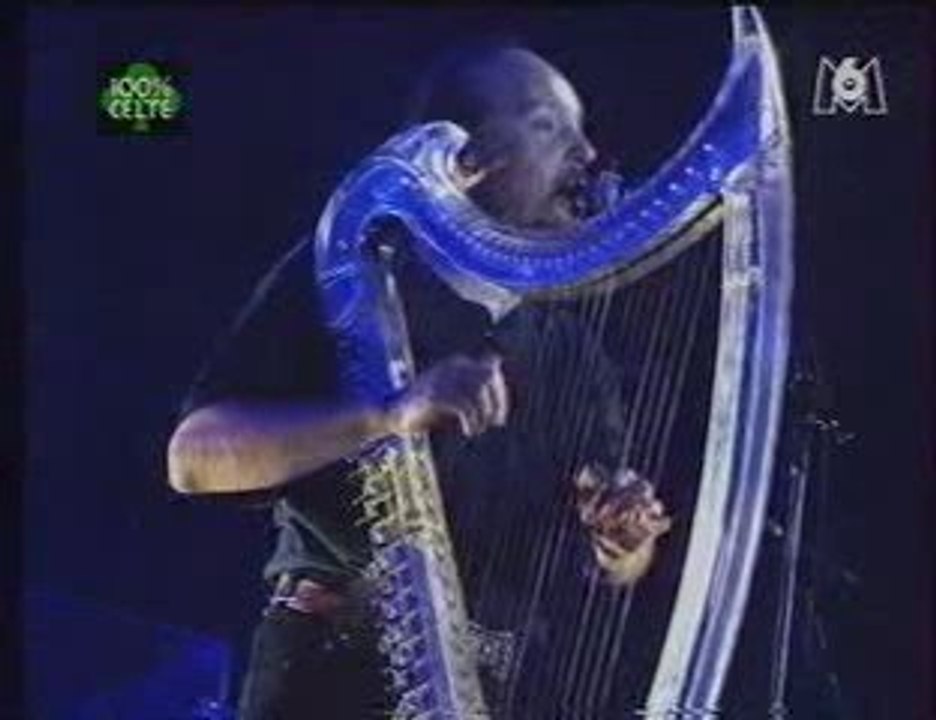Alan Stivell - Tri Martolod