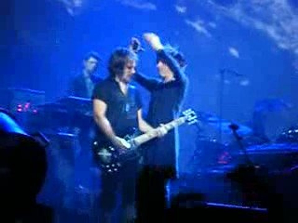 Indochine-J'ai demandé a la lune Live @ Zénith de Nantes