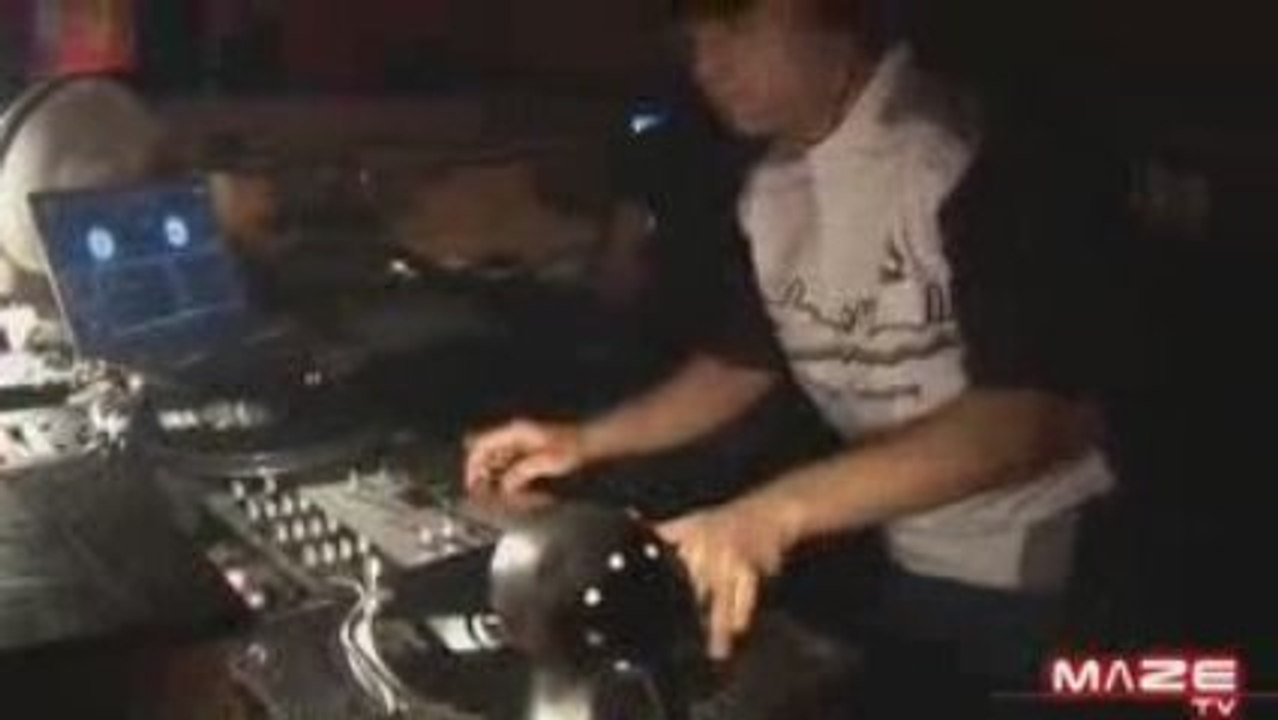DJ MAZE LIVE @ LE VOX CAEN