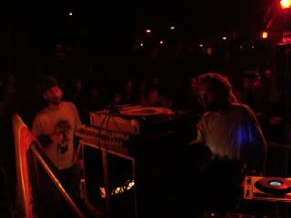 dub station 17 - PARIS - Trabendo