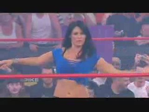 Traci Brooks vs Taylor Wilde