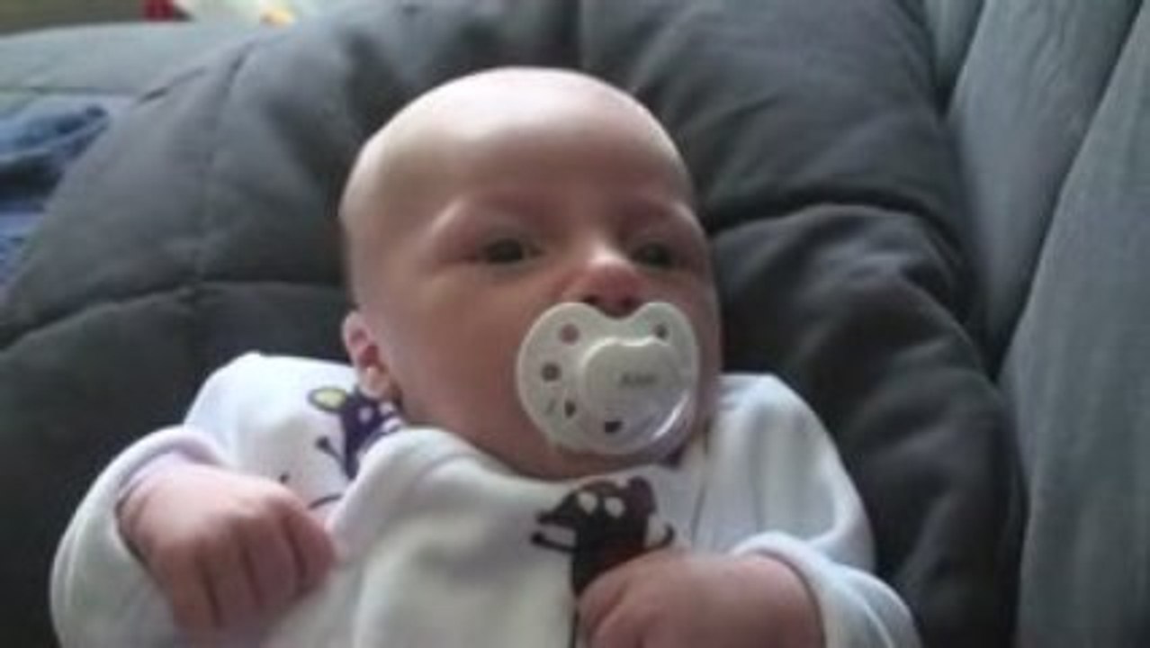 alan rigole avec sa maman