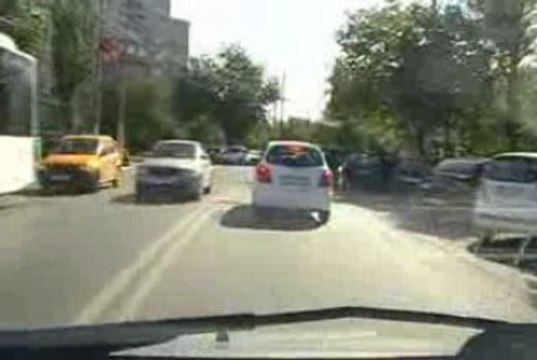 Drive in Bucharest - Dragonul Rosu,cd.3.4