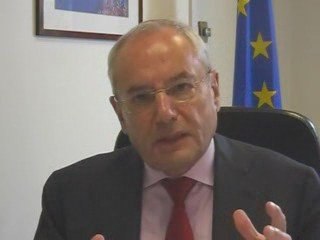 J. Barrot  : "J'étais à Berlin le jour où le mur est tombé"