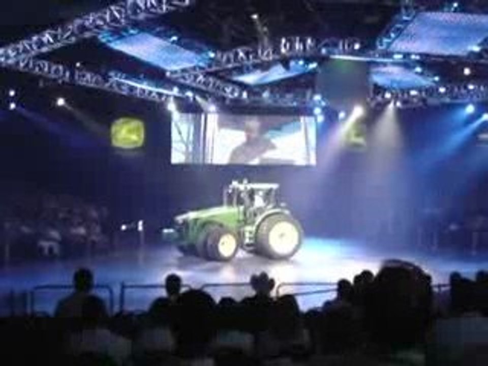 John Deere 8R Series Tractor