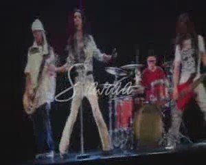 Tokio Hotel 3D - Human connect to human