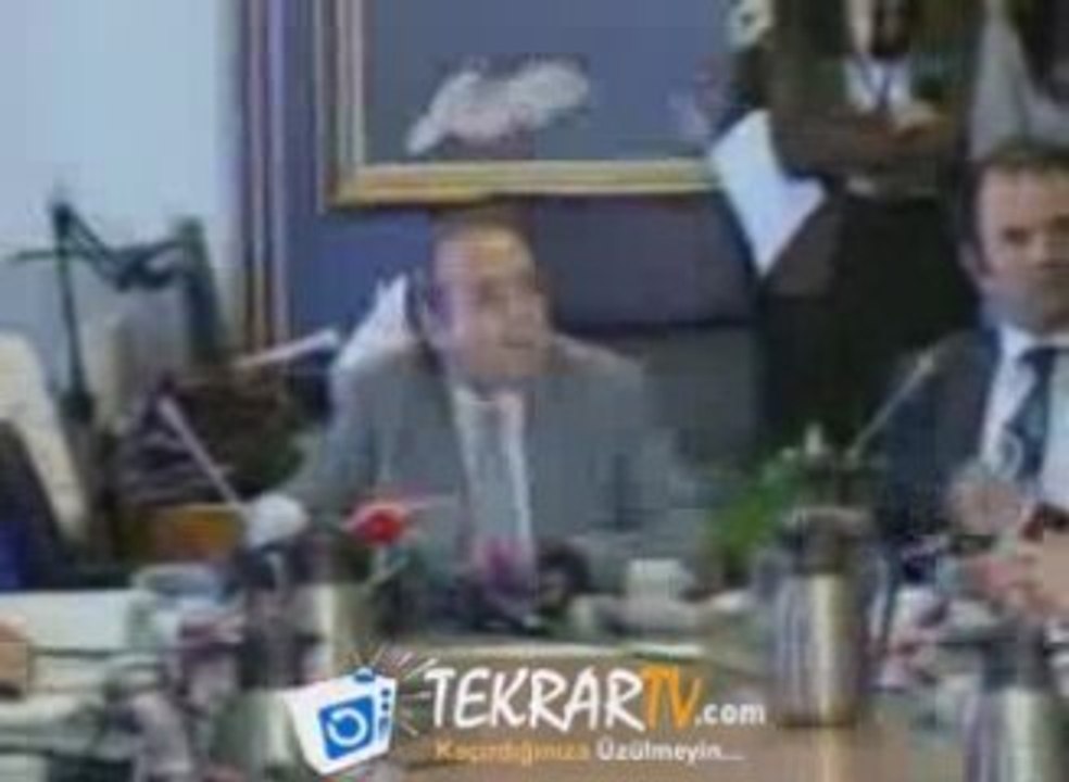 AB-Uyum Komisyonda Kavga