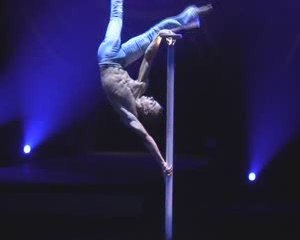 DIMA SHINE-eguilibre-presents-Art agency Valentino