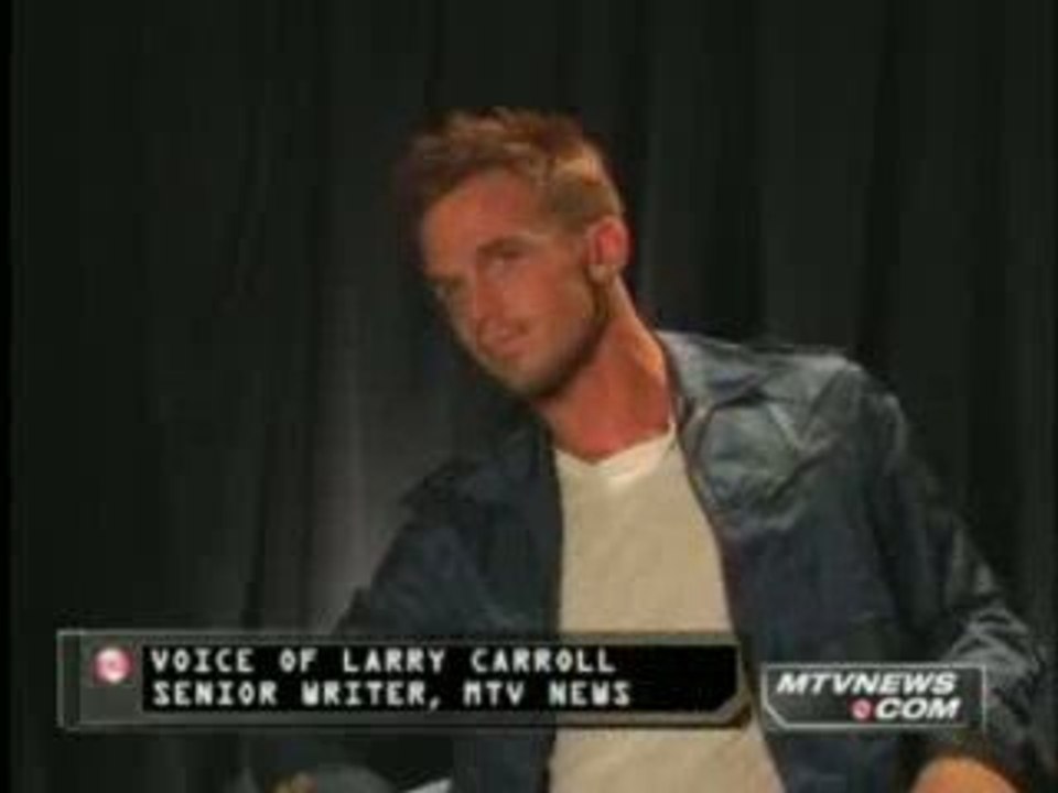 What's It Like Kissing Robert Pattinson