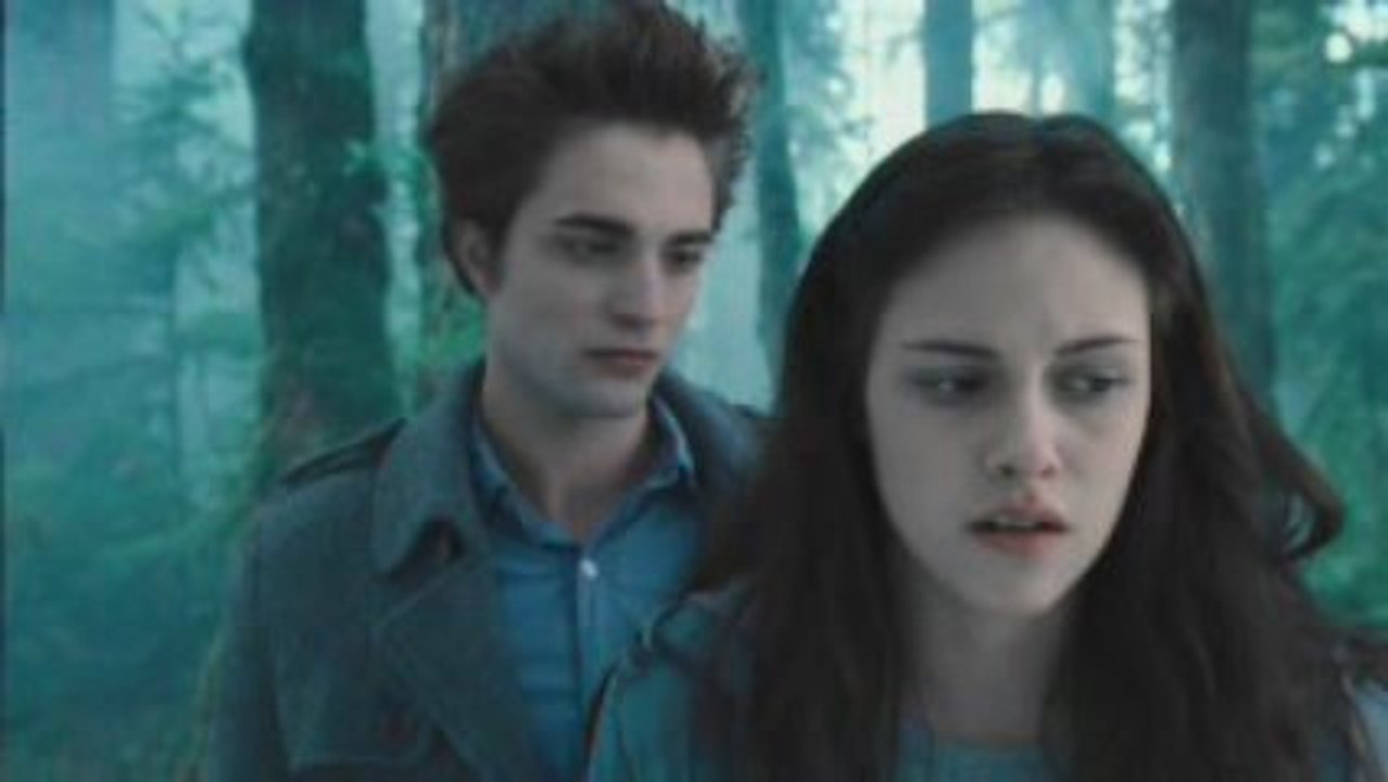 Twilight Teaser Trailer #1
