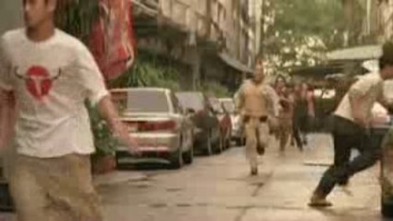 Tony Jaa 'Ong Bak' Escape