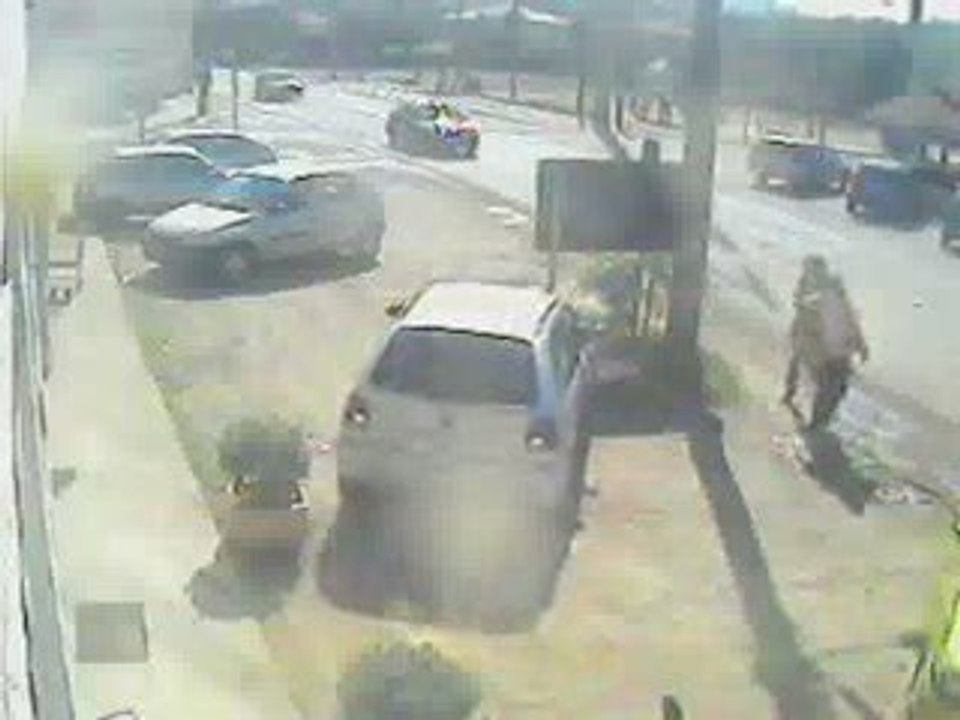 régis vient d'avoir son permis