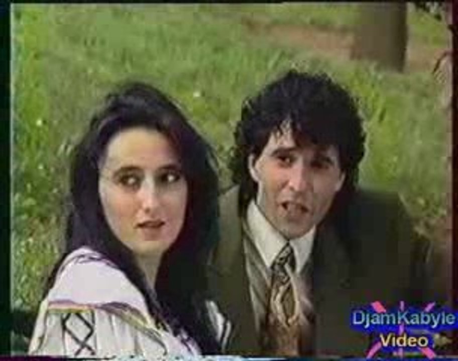 Amirouche "Athafat n'dunithiw"clip Kabyle