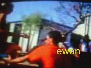 lindsay lohan in singapore (magic trick)