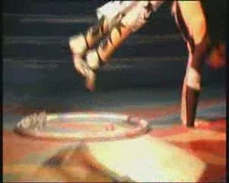 VITALIY GRABARENKO-juggling-presents-Art agency Valentino