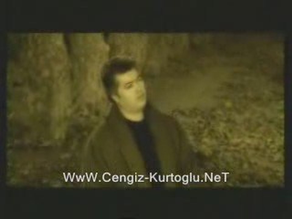cengiz kurtoğlu-yine aynı sahilde