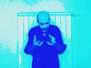 Découvrez la Chanson de Wendy Barrie par J.L. Chinaski 🎶