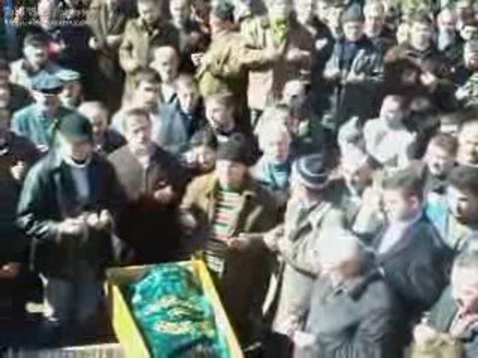 KUMRU'NUN FİZME BELDESİ'NDEN ASIM SAYGI'NIN CENAZE'Sİ