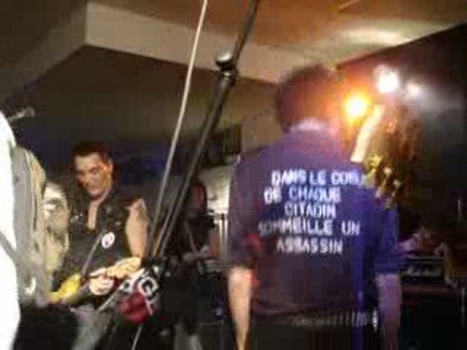 Les Cadavres @ L'Hotel de la Musique, Roubaix 16-10-2009