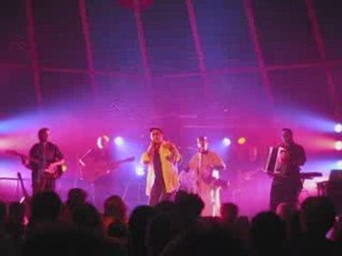 HK et les Saltimbanks