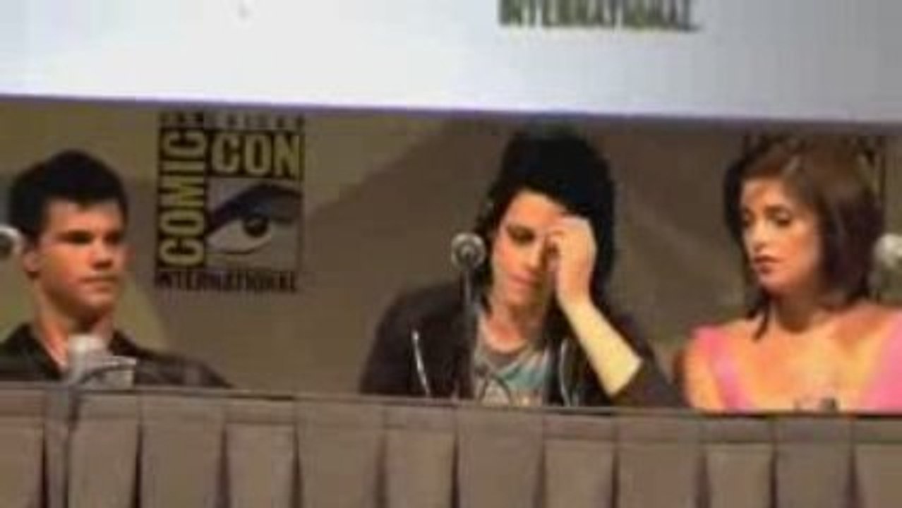 Comic Con 09 New Moon Part 4