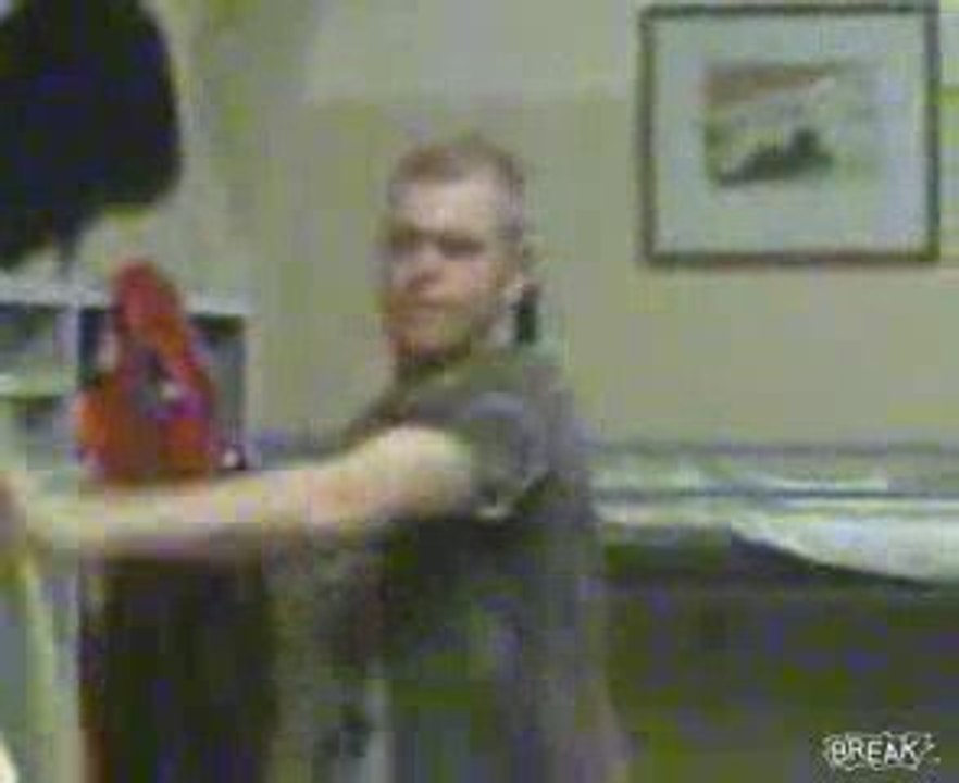 Régis se casse les dents