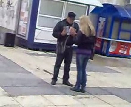 Индианска музика в центъра на Пловдив