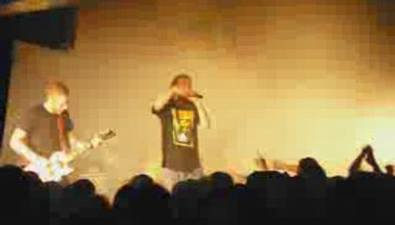 Mass Hysteria - L'Espoir Fou (Live)