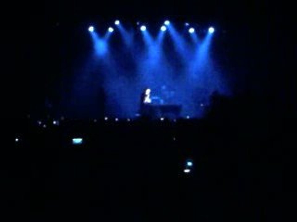 THE FRAY LIVE PARIS 2009