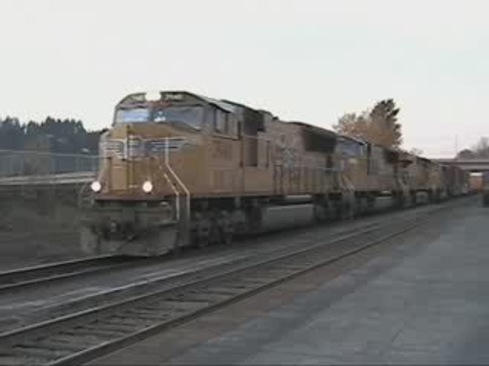 UP #3948 W/ a Manifest