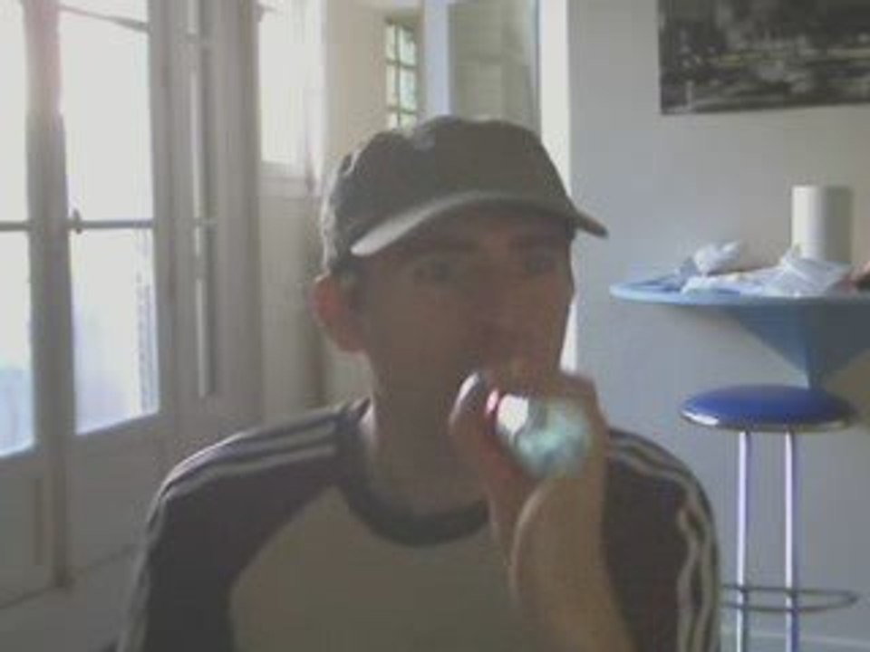 Wiwi égratigne "Run to the hills"