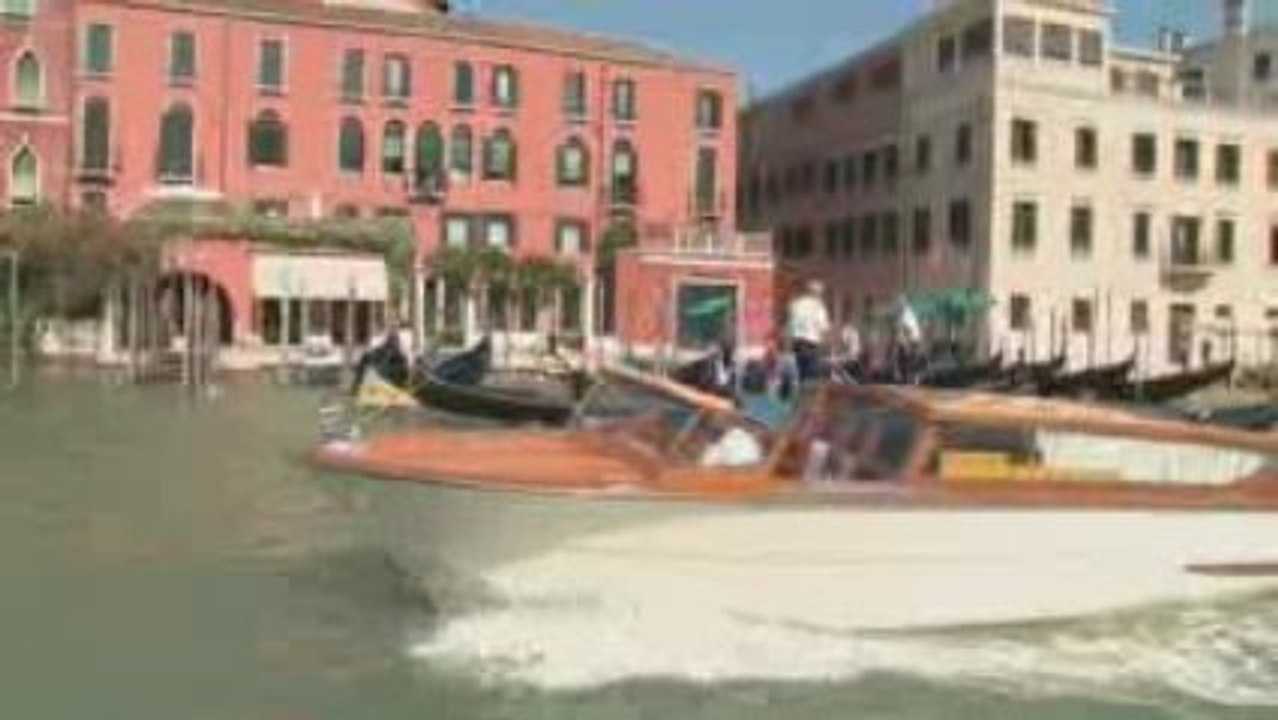 Replay your fragrance